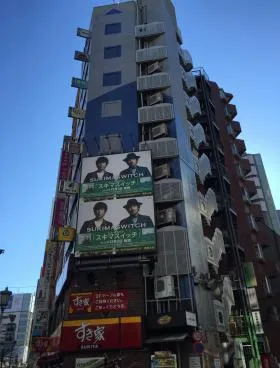 千徳ビルの外観
