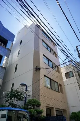 万代芝ビルの外観