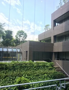 オーク南麻布ビルの外観
