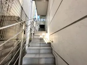 クローバー青山・ONEの外観