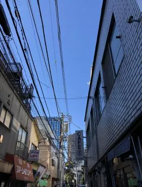 上野ビルの外観