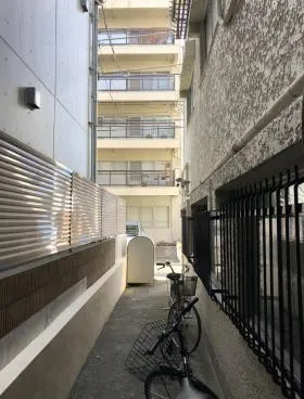 小沢ビルの外観