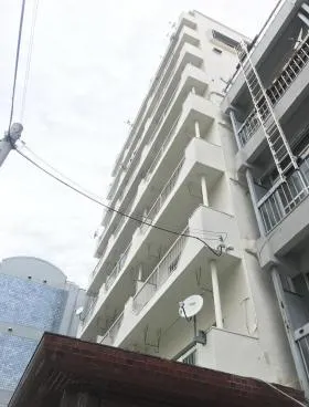 興亜第2マンションビルの外観