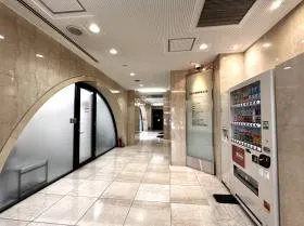 KDX西新宿ビルの外観