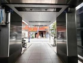 KDX西新宿ビルの外観