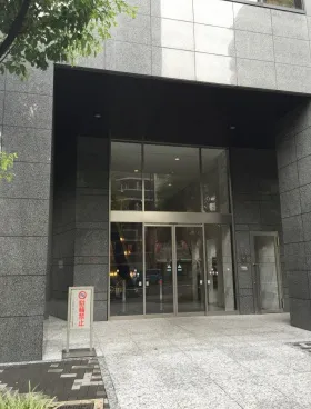 コンシェリア西新宿TOWER’S WESTの外観