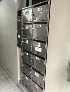 MI西新宿の外観