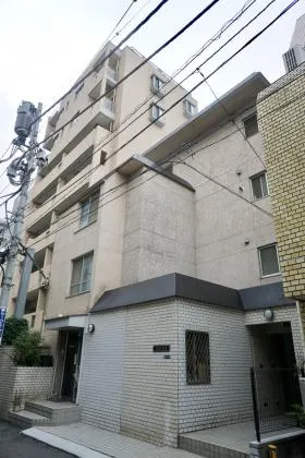 MI西新宿の外観