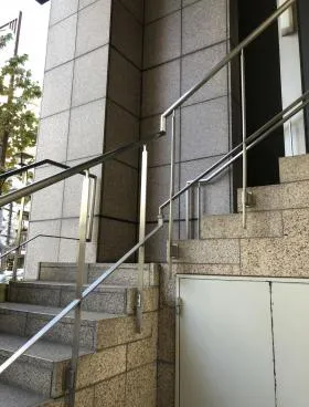 東京建物青山通り(旧:東信青山) ビルの外観