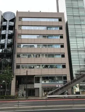 東京建物青山通り(旧:東信青山) ビルの外観