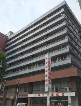 ローヤルマンションの外観