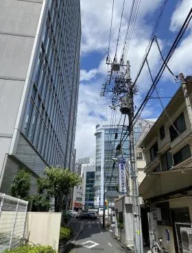 ランザンAYビルの外観
