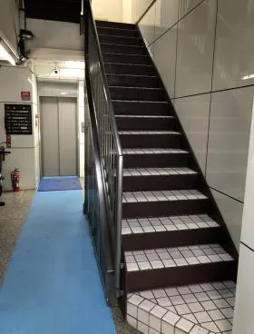 渡邊ビルの外観