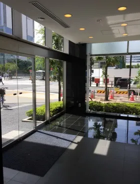 A-PLACE田町イースト(旧:田町イースト)ビルの外観