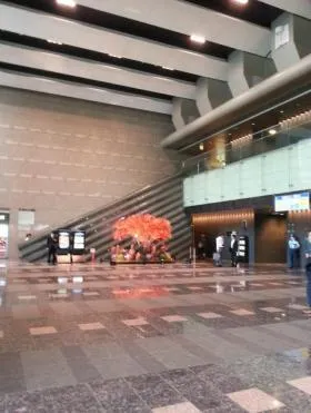 Regus(リージャス)品川イーストワンタワービジネスセンターの外観