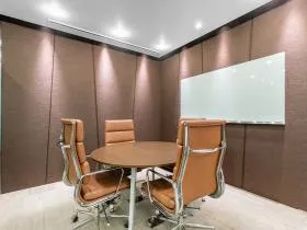 Regus(リージャス)品川イーストワンタワービジネスセンターの外観
