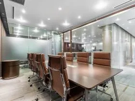 Regus(リージャス)品川イーストワンタワービジネスセンターの外観