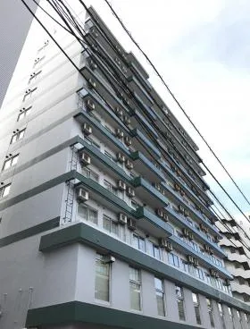サンビルディングの外観