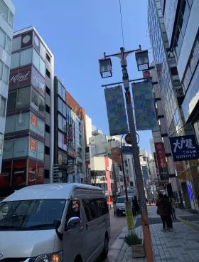 ピースビルの外観