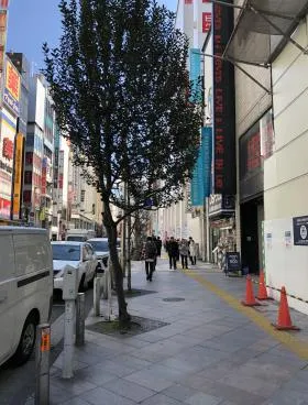 安藤ビルの外観