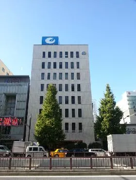 銀座白鶴ビルディングの外観