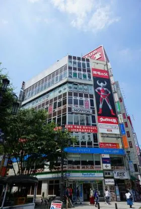 東新ビルの外観