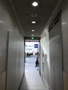 FPG links SHINJUKUビルの外観