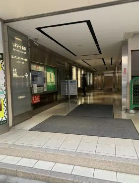 新宿文化ビルの外観