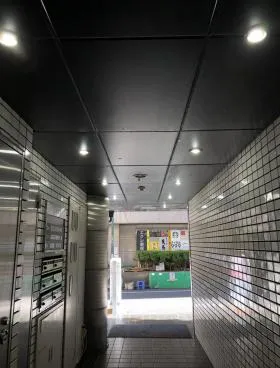 石井ビルの外観