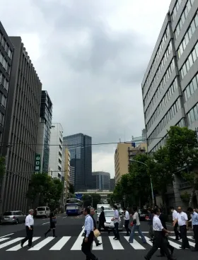 近三ビルの外観