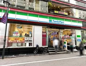 ファミリーマート