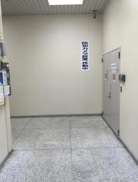 静銀ビルの外観