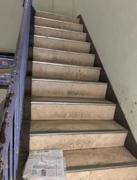 山本ビルの外観