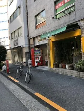 第1早川屋ビルの外観