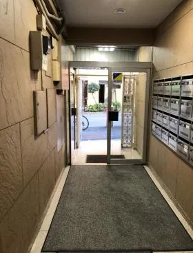 第1早川屋ビルの外観