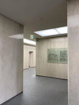 祐真新館ビルの外観