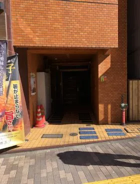 第33宮庭ビルの外観