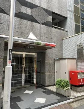 YMビルの外観