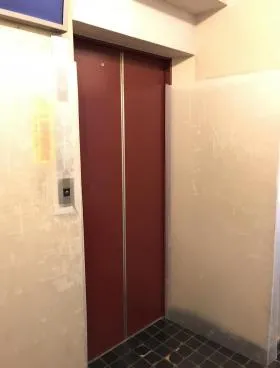サニーコーポ新宿の外観