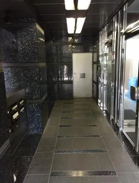 アルテビル新宿の外観