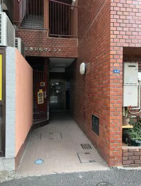 第28宮庭マンションビルの外観