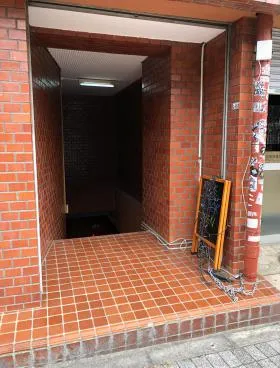 第28宮庭マンションビルの外観