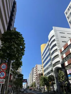 栄幸ビルの外観