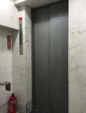 光和ビルの外観