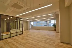 BizSQUARE GINZA(旧:銀座TKビル)の外観