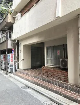 第10宮庭マンションの外観