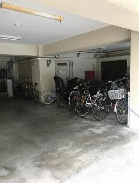第10宮庭マンションの外観