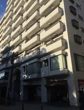 ビューシティ新宿御苑の外観