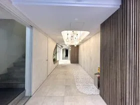 @WORK SHINJUKUGYOEN(旧:JESCO新宿御苑)ビルの外観