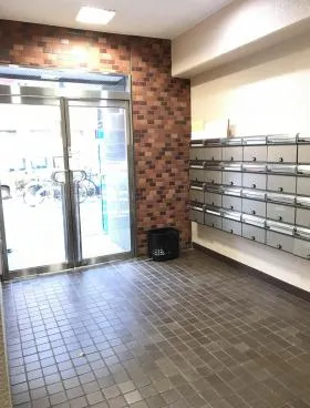 大阪屋ビルの外観